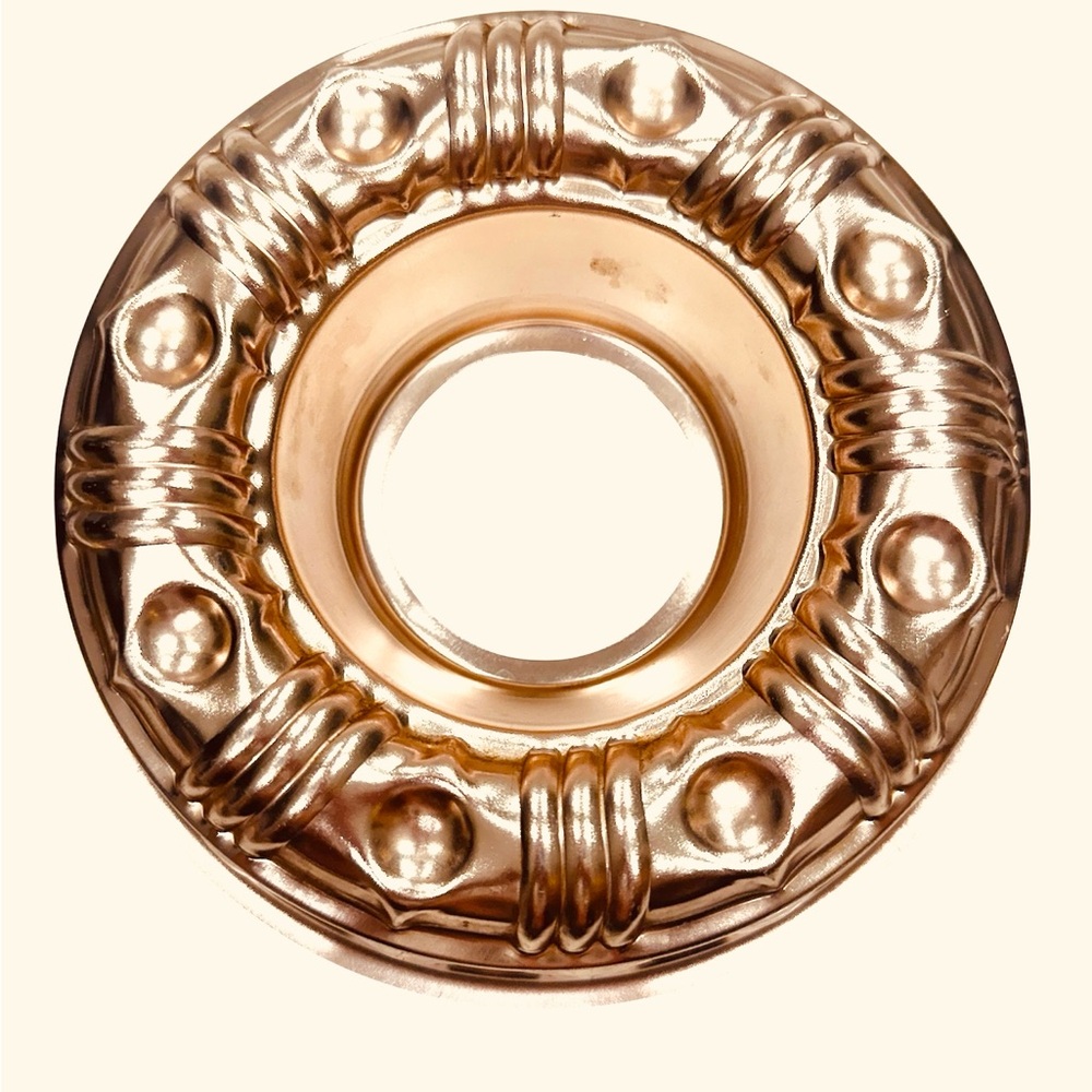 Copper Tone aluminum 3 ½ cup Jello mold